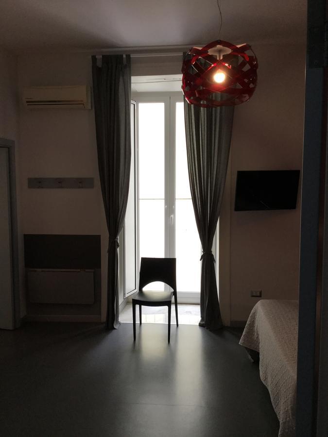 Dsquare Accommodation Napoli Bagian luar foto