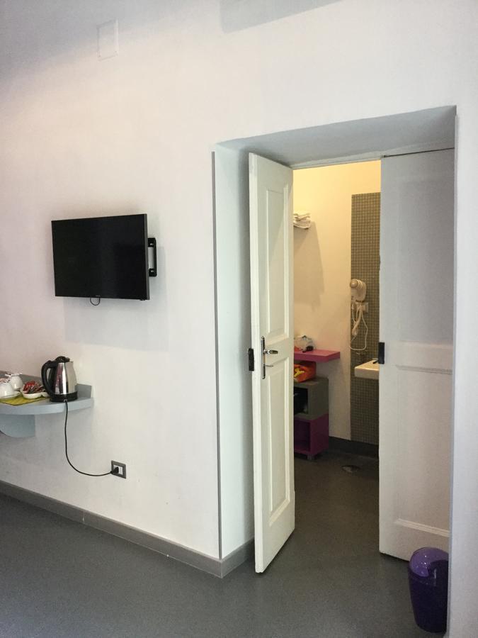 Dsquare Accommodation Napoli Bagian luar foto