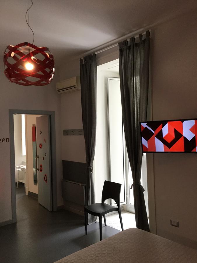 Dsquare Accommodation Napoli Bagian luar foto