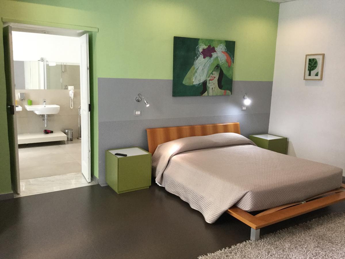 Dsquare Accommodation Napoli Bagian luar foto